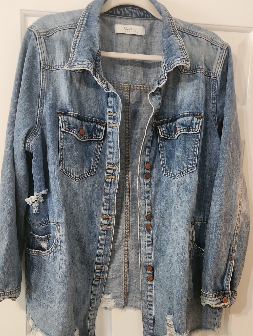 KANCAN FROM BUCKLE Distressed Light Blue Denim Jacket!!